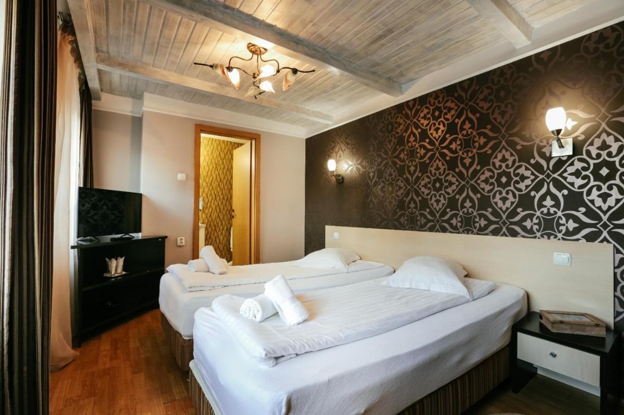 Vila Vidalis Cluj-Napoca Luaran gambar